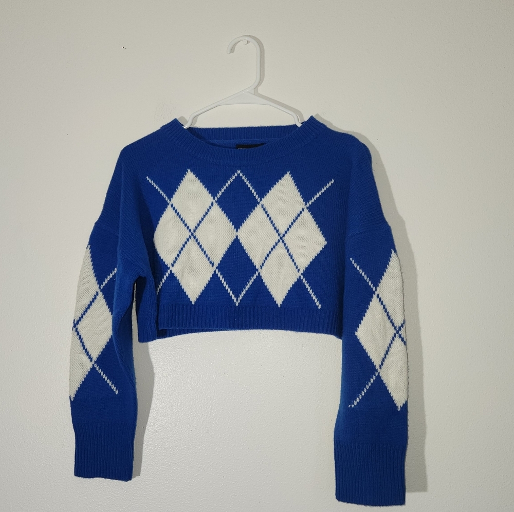 Women's Streetwear Society Blue and White Argyle Cozy Crop Crew Neck  Sweater
